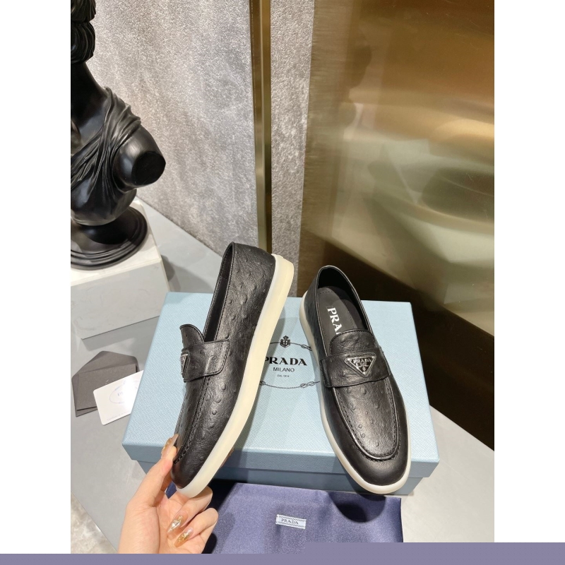 Pra*a leather shoes